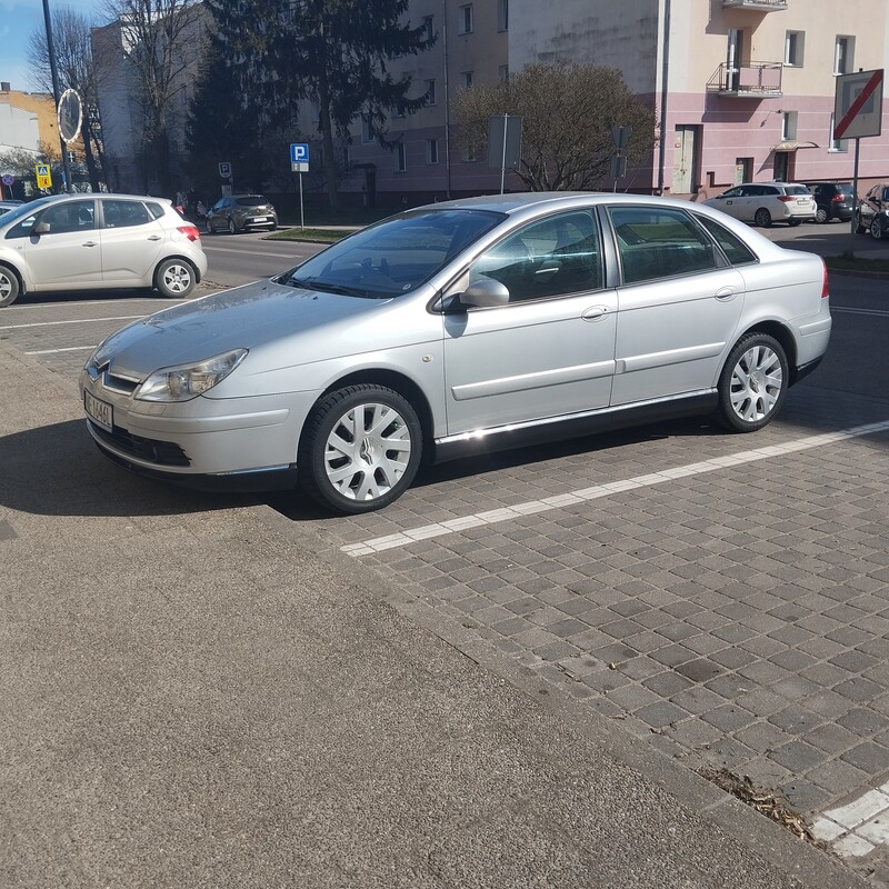 Elbląg Sprzedam Bogatą Wersję CITROENA C5 - Wersja - Srebrny Metalic. BENZYNA 2.0 Litra. Przebieg tylko - 143 tyś.