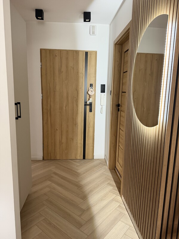Elbląg Grochowska - 46 m2,2-pokojowe, Garaż, Klimatyzacja, piwnica 7m2.Kuchnia po remoncie.