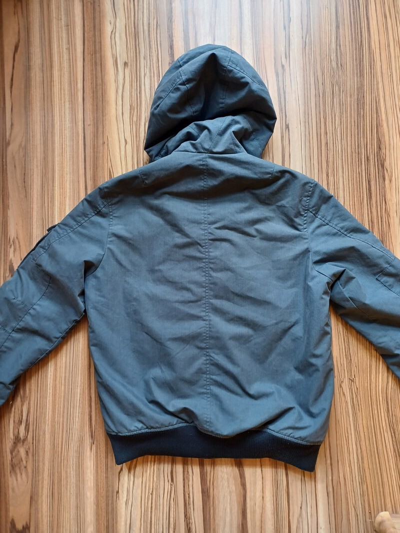 Elbląg Kurtka ocieplana H& M, rozmiar M, stan bdb