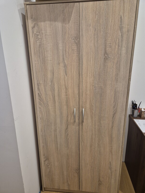 Elbląg Oddam za darmo szafę z płyty mdf, kolor dąb sodoma rozmiar 100x200x50