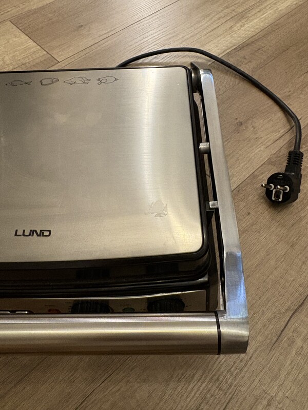 Elbląg Sprzedam kuchenny grill elektryczny, toster marki Lund. Wszystkie parametry są widoczne na ostatnim zdjęciu.