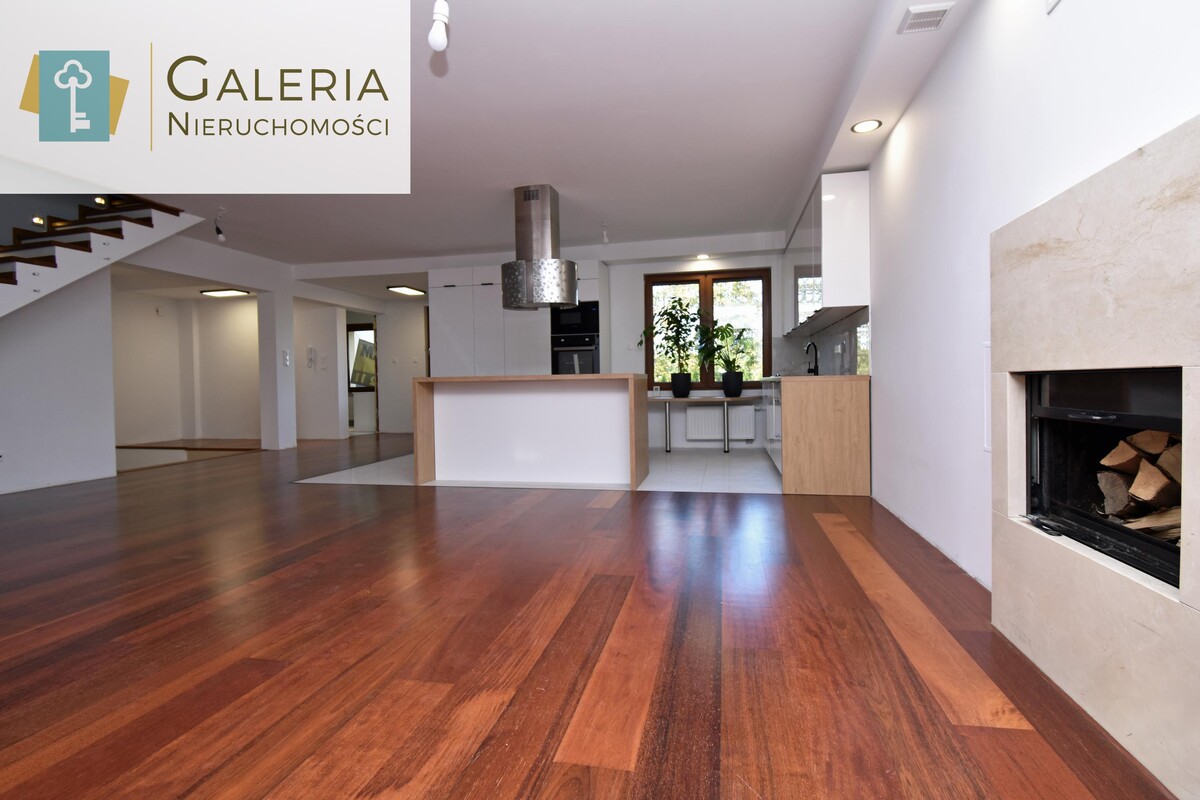 Elbląg GALERIA NIERUCHOMOŚCIZ pasji i miłości do nieruchomościNa sprzedaż: Dwupoziomowy apartament z widokiem na Park