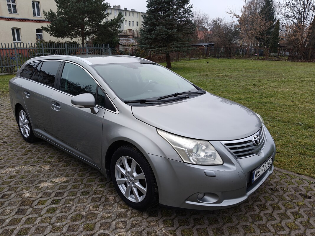 Elbląg Sprzedam Toyota Avensis T27,1 właściciel od nowości. Benzyna, serwisowany na bieżąco. Nowe opony wielosezonowe.