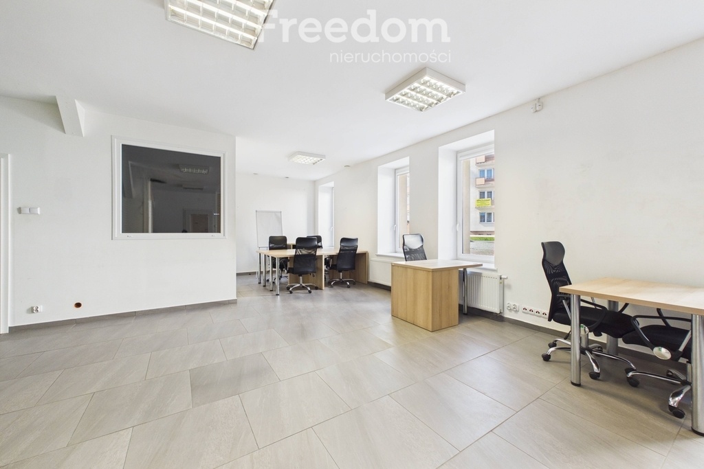 Elbląg FREEDOM NIERUCHOMOŚCISprzedam lokal użytkowy - Elbląg, Zacisze. Lokalizacja ma znaczenie, ale równie ważna jest