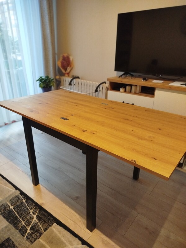 Elbląg Sprzedam stół dąb Artian 80x80 po rozłożeniu 80x160