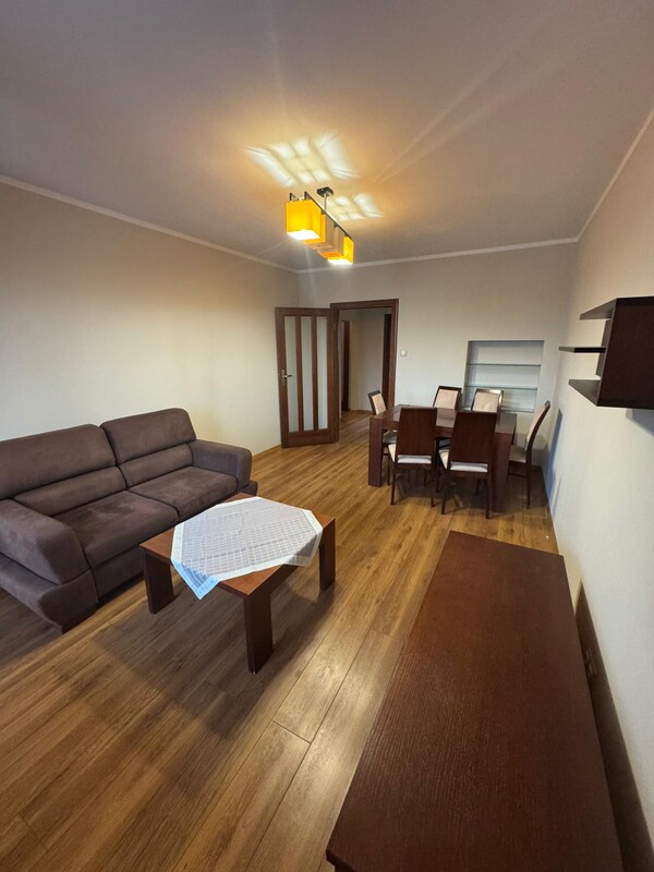 Elbląg Mieszkanie 2 pokojowe 49m2 z balkonem, nad Jarem, piętro 2,czyściutke i zadbane, zwierzolubne, umeblowane jak