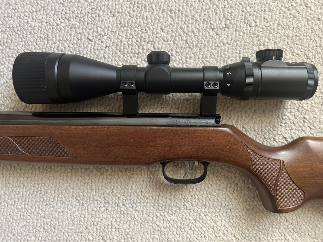 Elbląg Sprzedam doskonałą Niemiecką wiatrówkę Weihrauch HW 57 kal.4,5mm, dolny naciąg, piękna drewniana osada, luneta