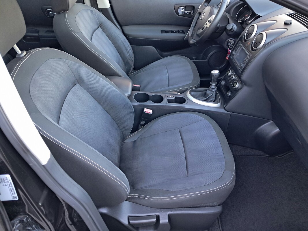 Elbląg Qashqai+2 Benzyna2.0 141km 7 Miejsc