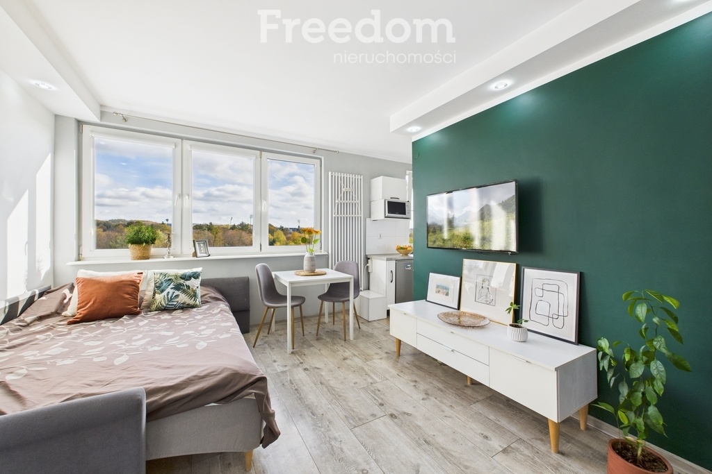 Elbląg FREEDOM NIERUCHOMOŚCISprzedam mieszkanie - Elbląg, Władysława IV. Mieszkanie o powierzchni 24m2 znajduję