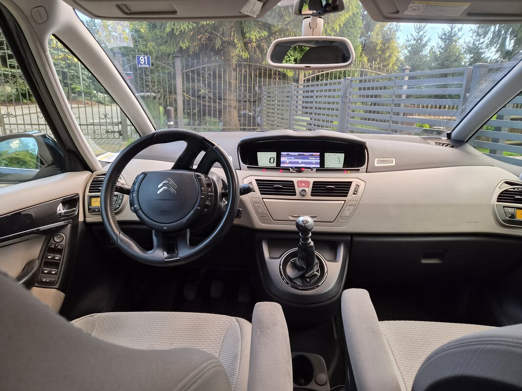 Elbląg CITROËN C4 GRAND PICASSO 2.0 diesel – Przestronny minivan z 2011 roku, idealny dla większych rodzin lub osób