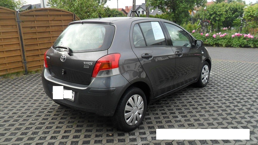 Elbląg Toyota YarisPoj.1,3 benzyna 100 kMModel 2010KlimatyzacjaElektryczne szybyElektryczne lusterkaABS Wspomaganie