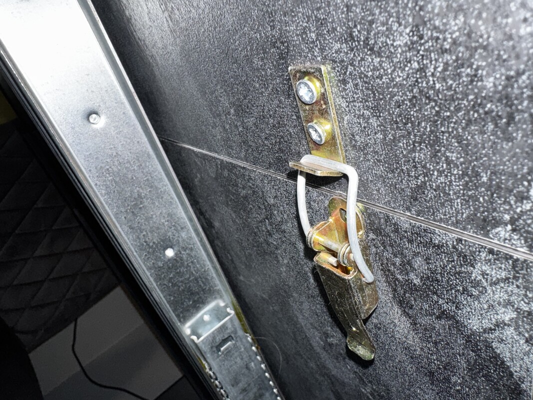 Elbląg Stół ADEO (Agata Meble) - kwadratowy rozkładany