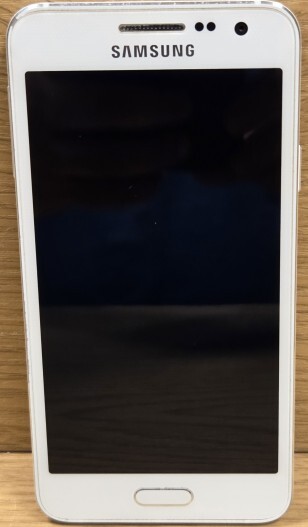 Elbląg Sprzedam Samsung Galaxy A300FU, kolor biały, stan idealny, nie posiada śladów użytkowania, służył jako tel.