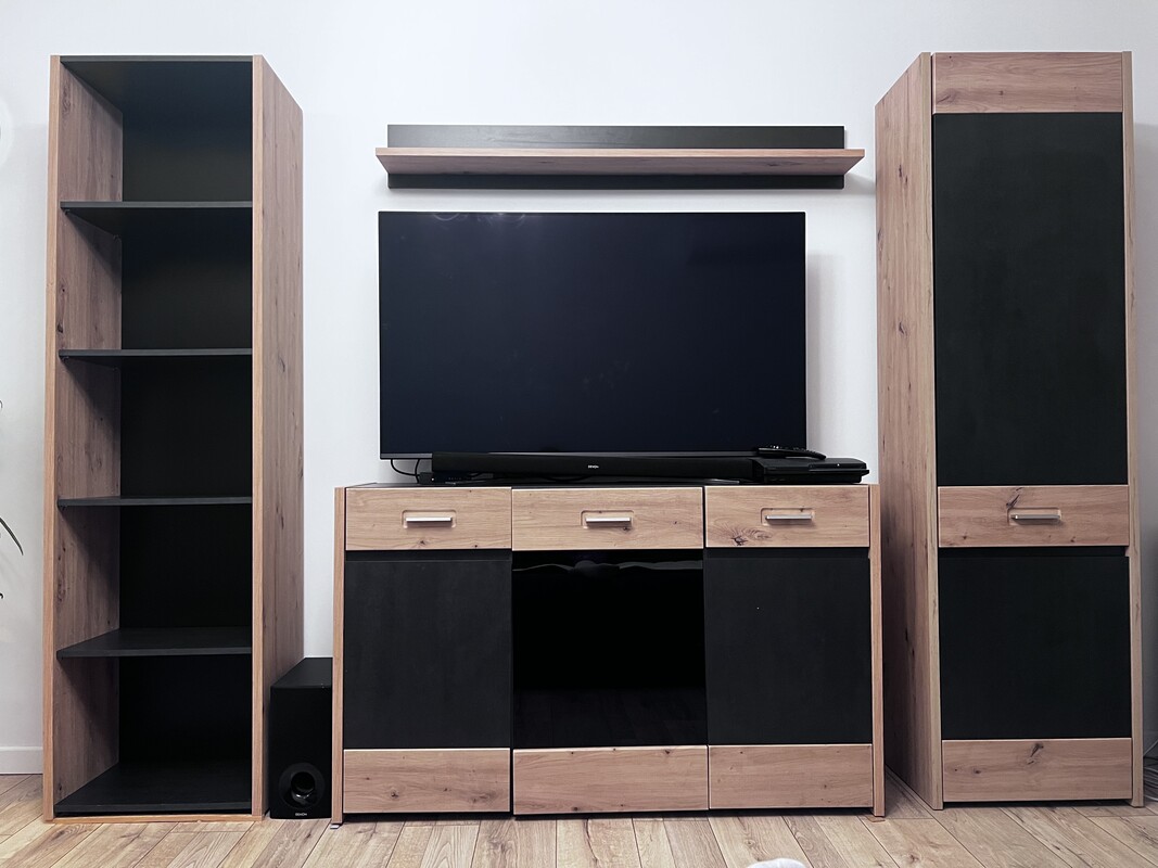 Elbląg Meble do salonu komoda półka bieliźniarka regał