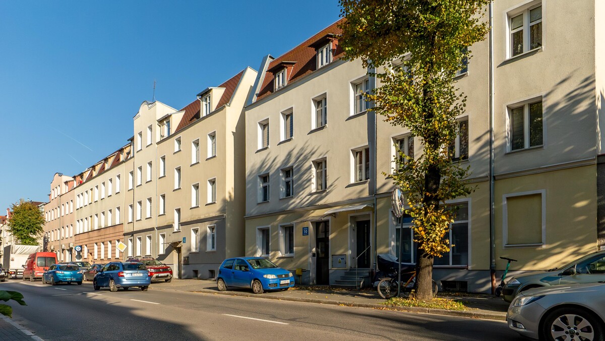 Elbląg   TO MY SPRZEDAJEMYNIERUCHOMOŚCI W TYM MIEŚCIEBIURO NIERUCHOMOŚCIAMERICAN HOMEFOR SALE - 2 POKOJE -