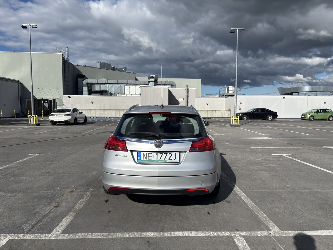 Elbląg OPEL INSIGNIA SPORTS TOURER 1.8