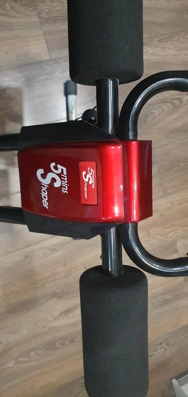 Elbląg Intertek, używana Ławeczka do mięśni brzucha Trainer jest idealnym narzędziem nie tylko do wzmocnienia mięśni