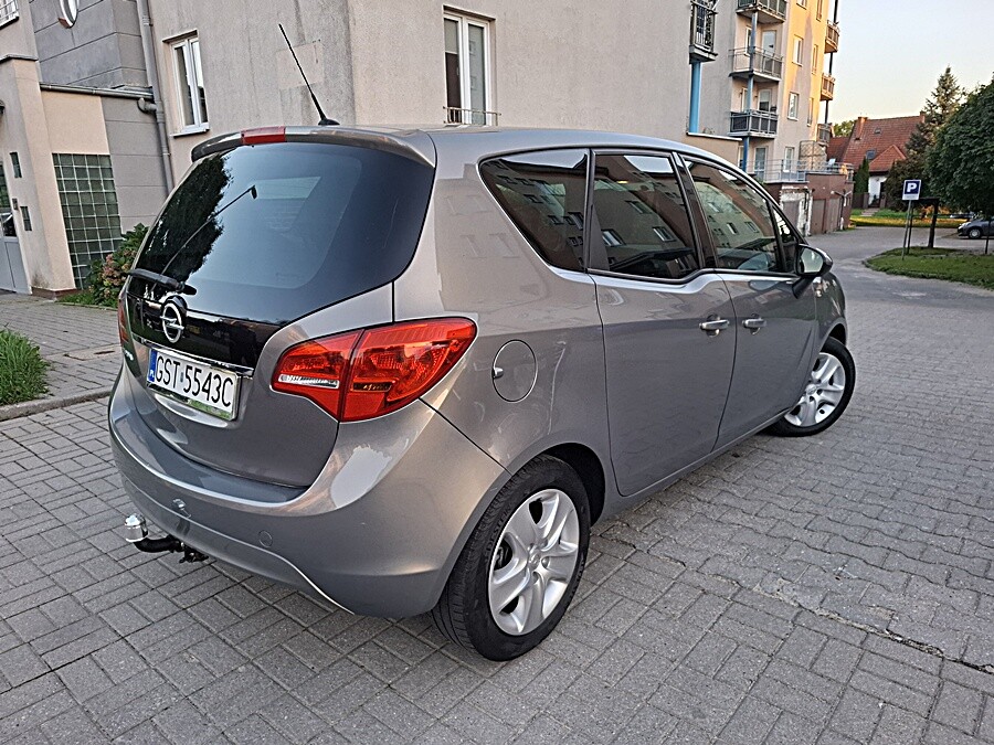Elbląg OPEL MERIVA1.4 Benzyna2012 rokSTAN WZOROWY + -- OKAZJA --Oryginalny Lakier B. T.nowe na ROK OC do Stycznia