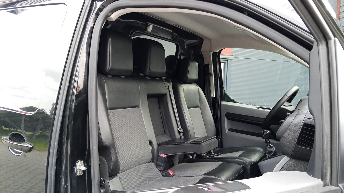 Elbląg CITROEN JUMPY 2.0 130KMSkrzynia 6 biegówRok produkcji 27.11.2019 Tel 796 - 879 - 846