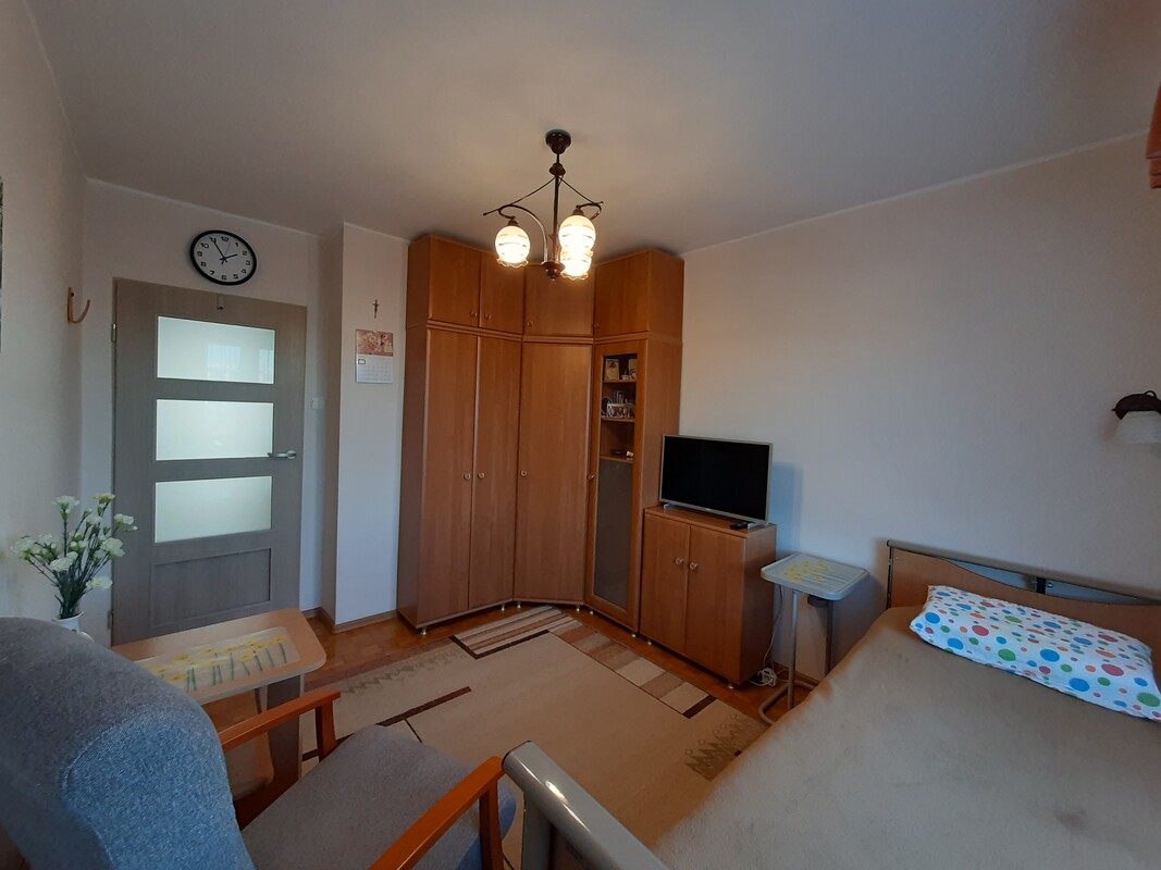 Elbląg Sprzedam mieszkanie. Powierzchnia 65,2 m²Ogrzewanie CO miejskiePiętro 3/3,bez windyCzynsz ok.1200,0 zł dla