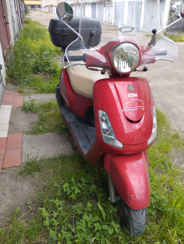 Elbląg 🚦 Sprzedam Skuter SYM – Stan Bardzo Dobry! 🚦Dodatki: Kask, kufer oraz nowy pokrowiec w