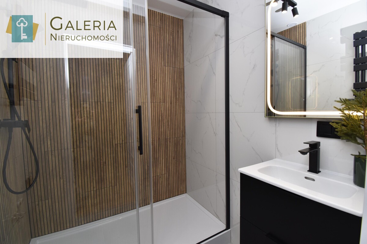 Elbląg GALERIA NIERUCHOMOŚCIZ pasji i miłości do nieruchomościNa sprzedaż: 4 pokoje, balkon, po generalnym remoncie