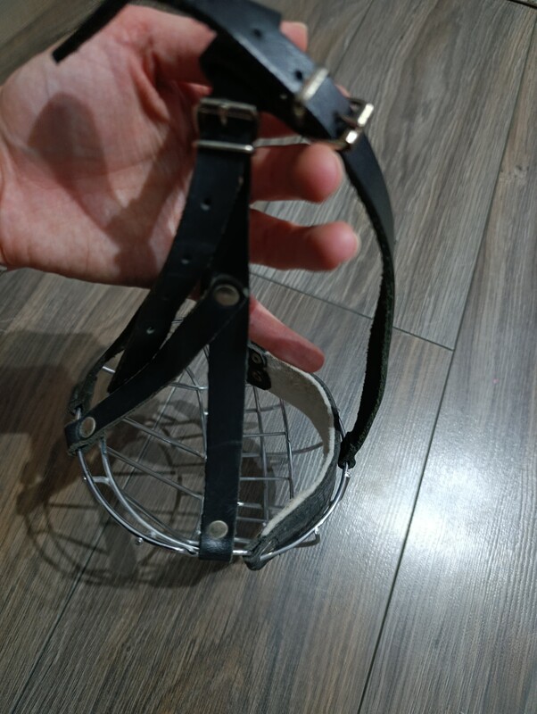 Elbląg Sprzedam kaganiec dla średniego psa. Stan bardzo dobry. Kontakt sms