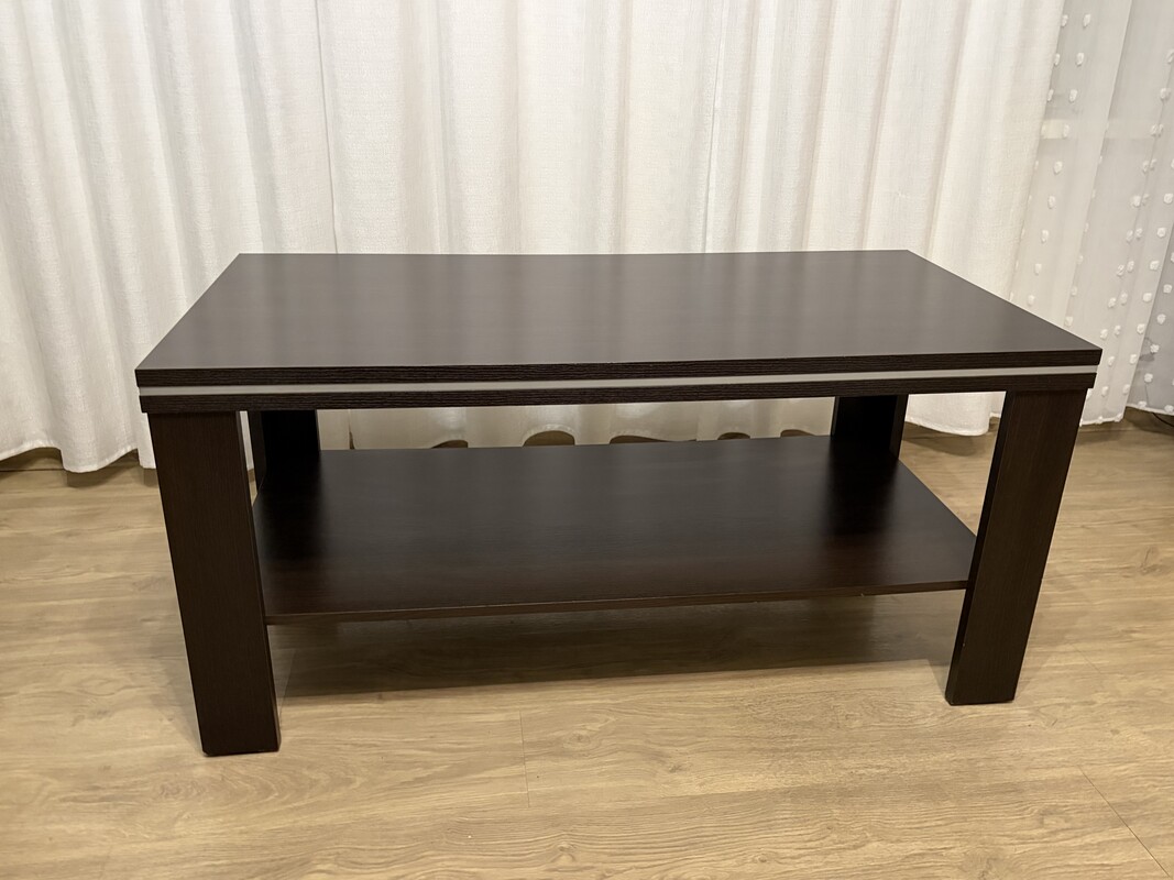 Elbląg Ława stolik kawowy – elegancka, stabilna, jak nowa!
Sprzedam solidną i nowoczesną ławę w kolorze ciemnego