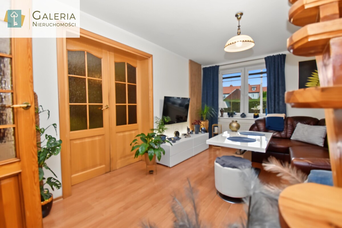 Elbląg GALERIA NIERUCHOMOŚCIZ pasji i miłości do nieruchomościNa sprzedaż: 90 M² PRZESTRZENI W MALOWNICZYM