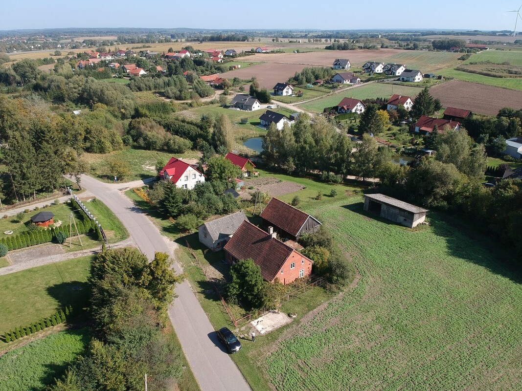 Elbląg BIURO NIERUCHOMOŚCISZULC& SZULCDom - Nowa Wieś, gmina PasłękPowierzchnia domu: 120 m2Powierzchnia działki