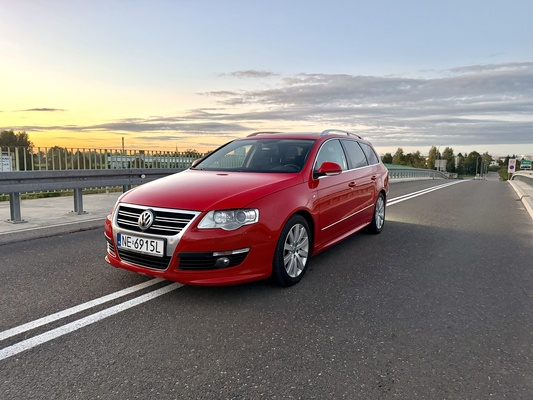 Elbląg Volkswagen Passat 2.0 R z 2009 roku, 200PS