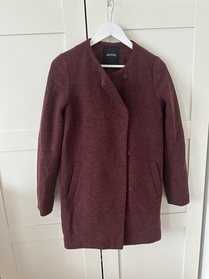 Elbląg Płaszcz damski używany r. XS