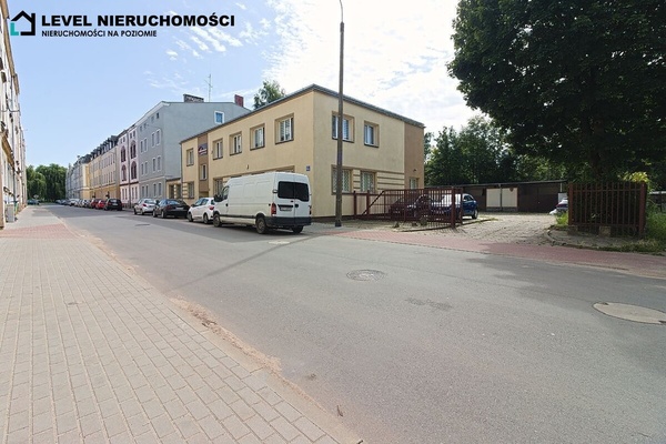 Elbląg LEVEL NIERUCHOMOŚCI Lokal w mieście z możliwościamiul. Wyspiańskiego 269,8 m2 NIERUCHOMOŚCI NA POZIOMIE