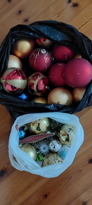 Elbląg Oddam trochę  ozdób  choinkowych  ( bąbki)