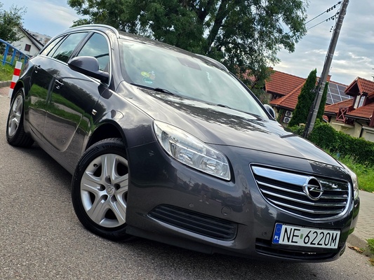Elbląg Opel Insignia 1.8 Benz 140kmNavi czujniki parkowania alufelgiZAREJESTROWANY200tys. km - Serwisowany ASO