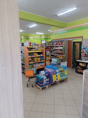 Elbląg Odstąpię gotowy biznes. Rentowny sklep spożywczo monopolowy na terenie Elbląga. 
Lokal użytkowy