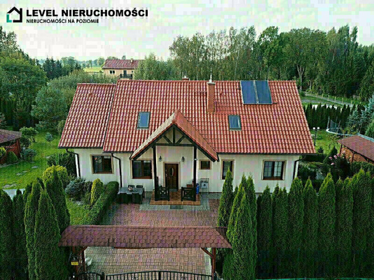 Elbląg LEVEL NIERUCHOMOŚCI Przepiękny dom wolnostojącyKarczowiska Górne NIERUCHOMOŚCI NA POZIOMIE