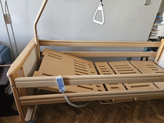 Elbląg Sprzedam używane w pełni sprawne łóżko medyczne (rehabilitacyjne) elektryczne sterowane z pilota,