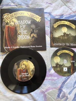Elbląg Blackmores Night- Shadow of the Moon singiel+DVD.2 płyty Vinyl singiel+ DVD kulisy powstawania i piosenki.