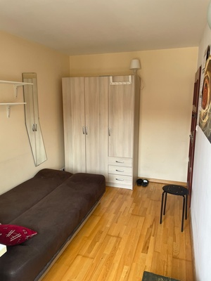 Elbląg Do wynajęcia pokój 12 m² – Stare Miasto ElblągDo wynajęcia przytulny pokój o powierzchni 12 m²,