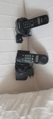Elbląg Sprzedam 2 aparaty stacjonarne w dobrym stanie marki panasonic i siemens. Zjęcia prześlę na telefon.