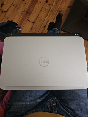Elbląg Laptop dell XPS L502X, i7,8gb ram, dwie karty graficzne, dysk 640 gb, stan bdb. Bateria niestety nie trzyma.