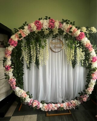 Elbląg Wynajem dekoracji na wesele ze sztucznych kwiatów. Podświetlane wazony z kwiatami, lampiony, drzewa ozdobne,