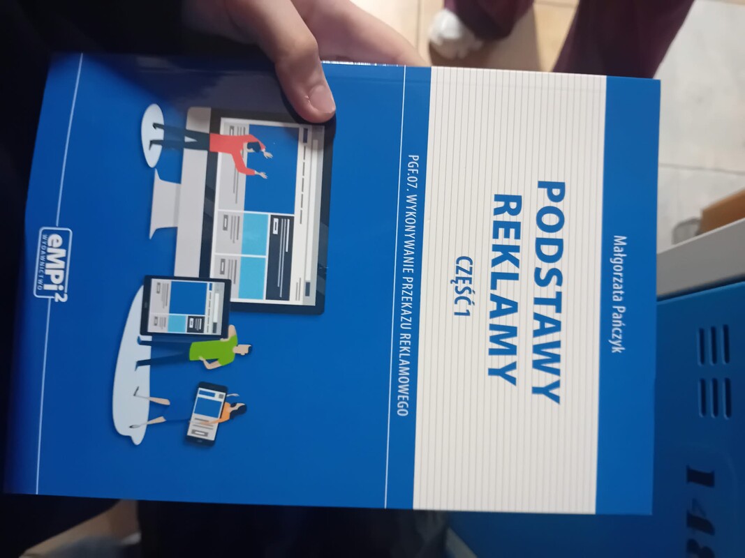 Elbląg Kupię podreczniki do pierwszej klasy technikum przykladowe zdjecia. proszę o wiadomosc sms
