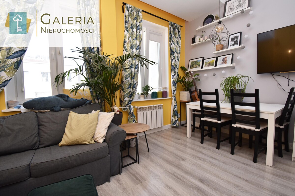 Elbląg GALERIA NIERUCHOMOŚCIZ pasji i miłości do nieruchomościNa sprzedaż: Trzypokojowe, gotowe do wprowadzenia się