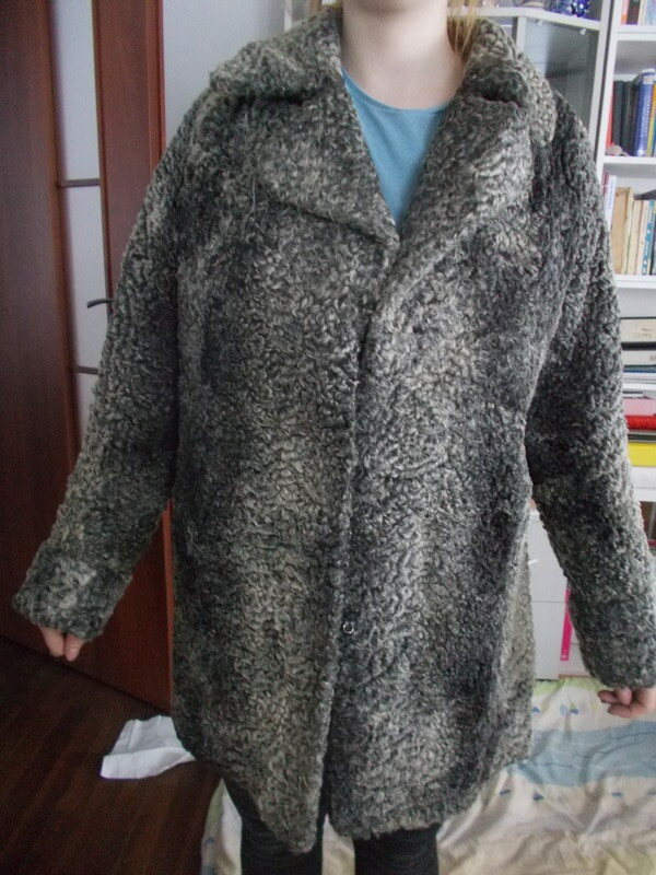 Elbląg NIEPOWTARZALNA OKAZJA !!! Prawdziwe kożuchy i futra.
SPRZEDAM :
1.KOŻUCH DAMSKI ROZMIAR 40/42
2.KOŻUSZEK