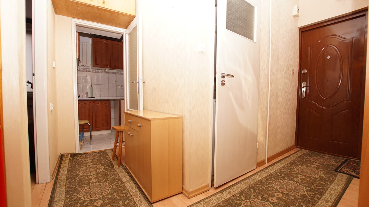 Elbląg Sprzedam mieszkanie, dwa pokoje, 42 m2,3 piętro, ul Bażyńskiego Elbląg.