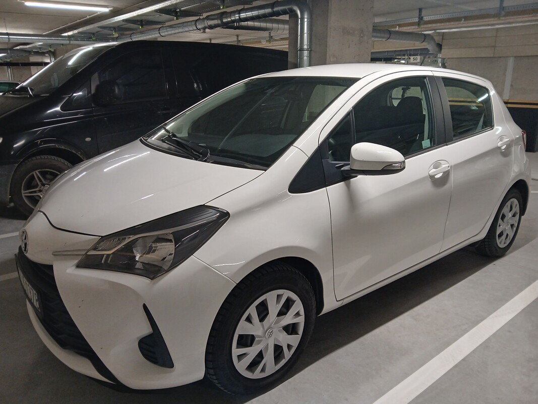 Elbląg Toyota Yaris Active 1.5benz 111KM 2020r 94000km 5drzw manual 6bieg bialy salon PL jeden właściciel bezwypadkowy