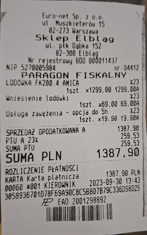 Elbląg Sprzedam lodówkę AMICA FK200.4 zakupioną w 2023 r. Wymiary: wys.144,sz.47,gł.49 cm. kolor biały. Zamrażarka z