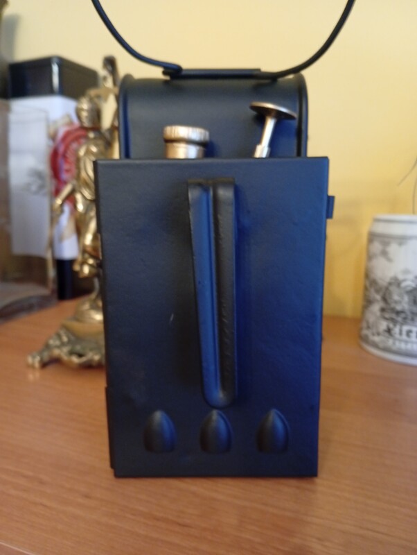 Elbląg Sprzedam zabytkowa lampę karbidową PKP po całkowitej renowacji 2sztuki jest to lampa konduktorska PRL